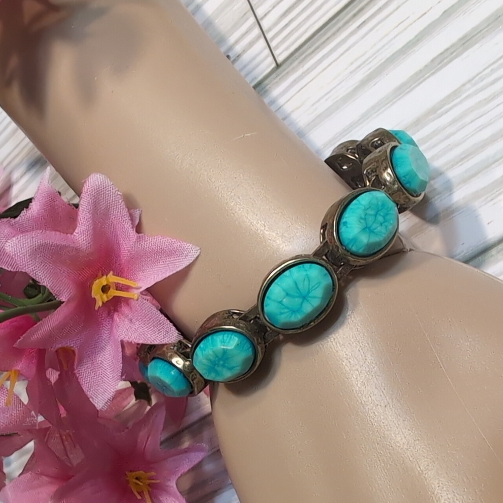 CHICO'S Turquoise Bronze Magnetic Closure Bracelet NWT